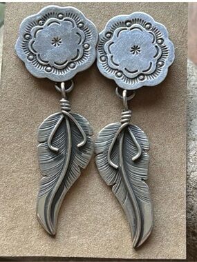 Navajo Native American Sterling Silver Stamped Leaf Earrings. J Nelson. Gift